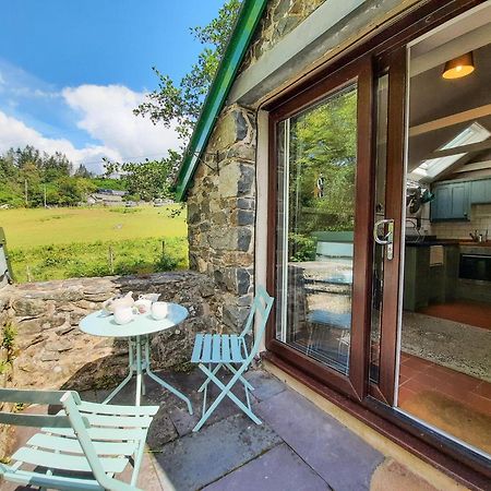 Y Gribyn - Modern Stone Cottage Within Snowdonia'S National Park Долгеллау Экстерьер фото