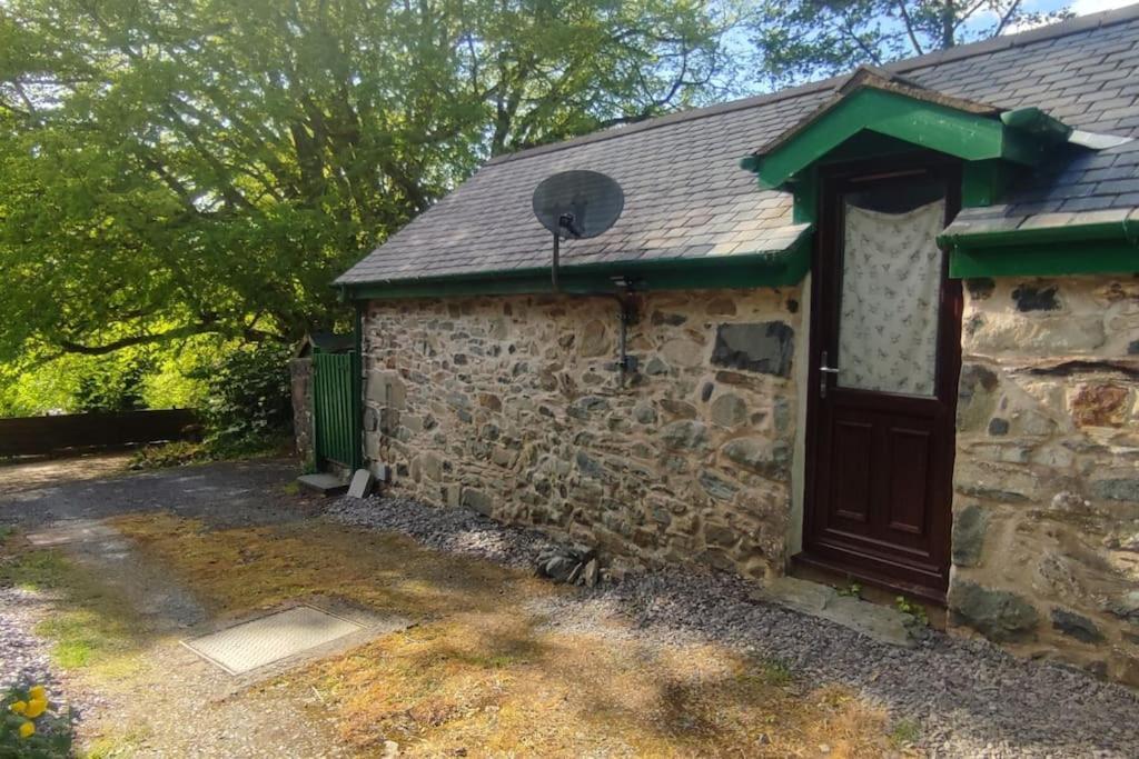 Y Gribyn - Modern Stone Cottage Within Snowdonia'S National Park Долгеллау Экстерьер фото